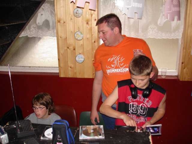 2006HWK 103.jpg
